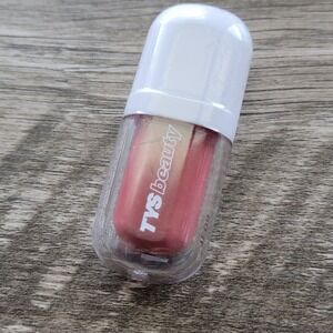 TYS‎ beauty Shea Butter Lip Gloss HONEY 0.12 fl oz NEW SEALED